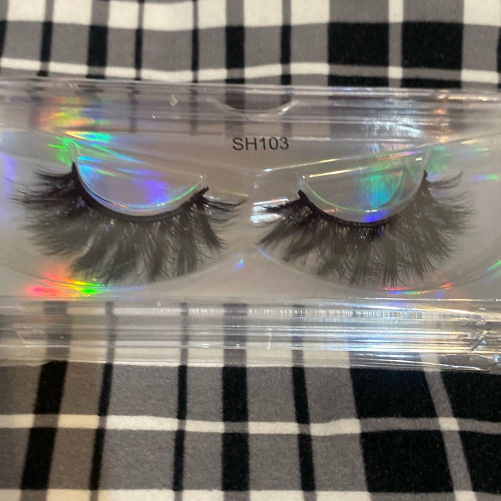 Lashes